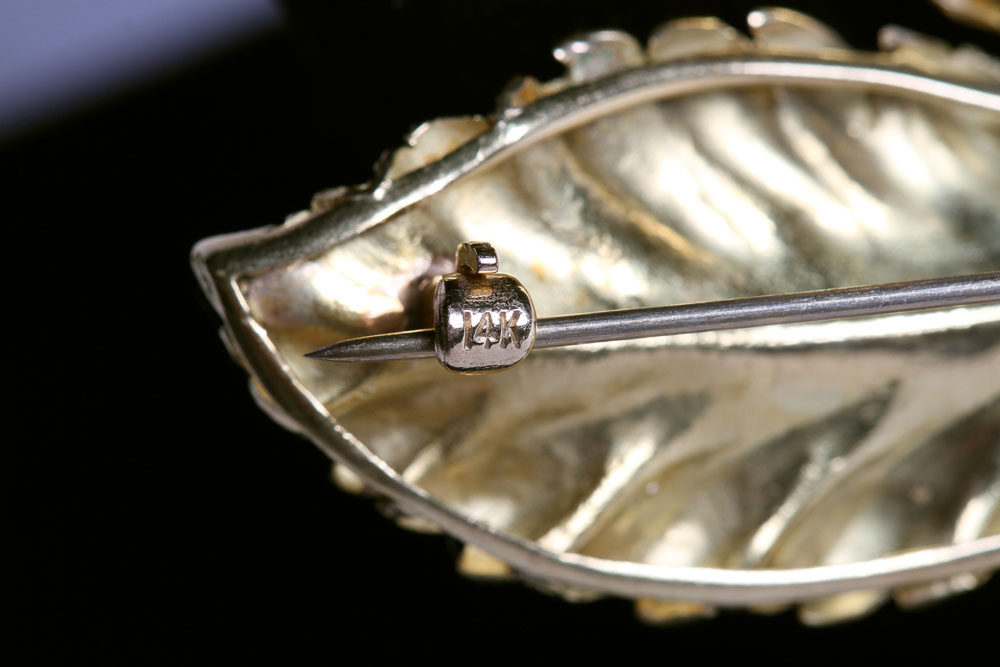 Italian 18K Gold Leaf Brooch