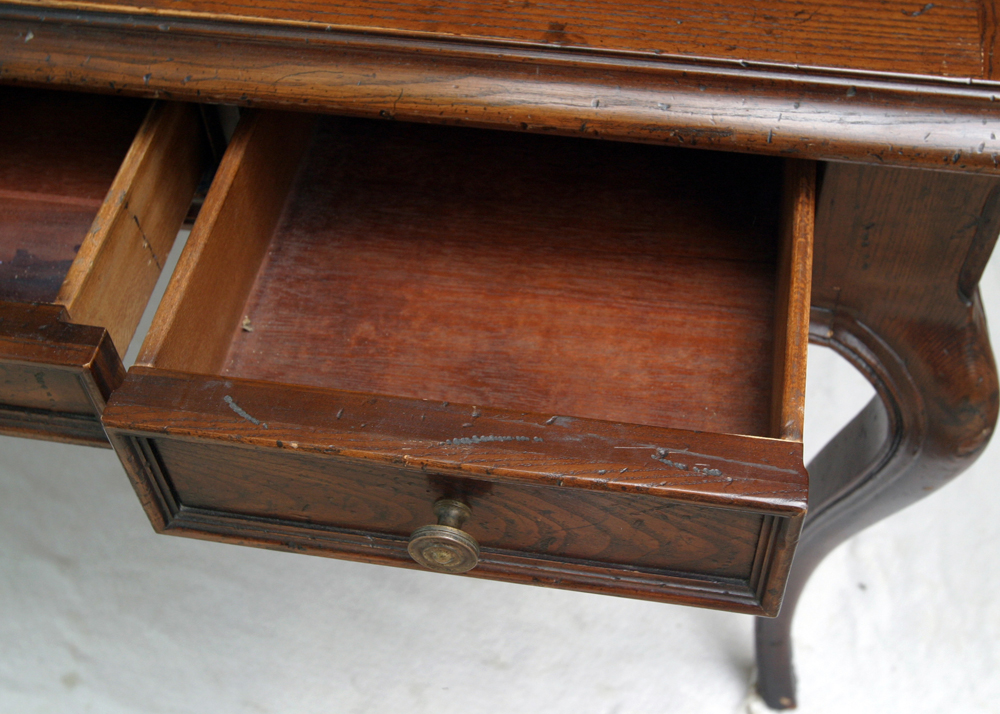 Vintage Henredon Wooden Desk with Sabre Legs