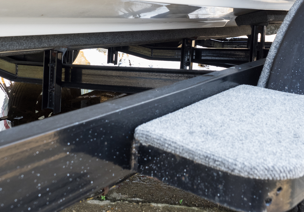 1988 Regal 19 Foot Empress 200XL and RamLin Trailer