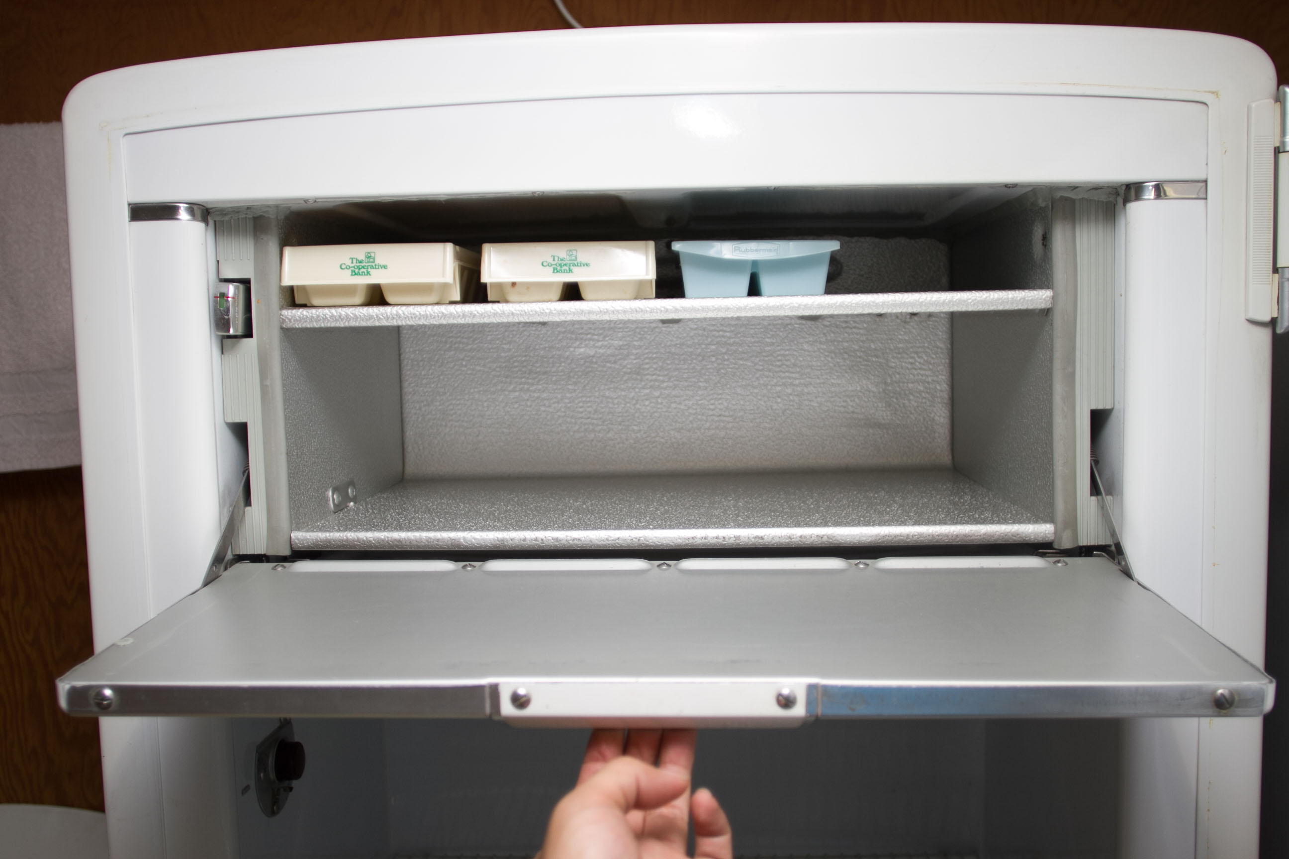 Vintage Hotpoint Refrigerator