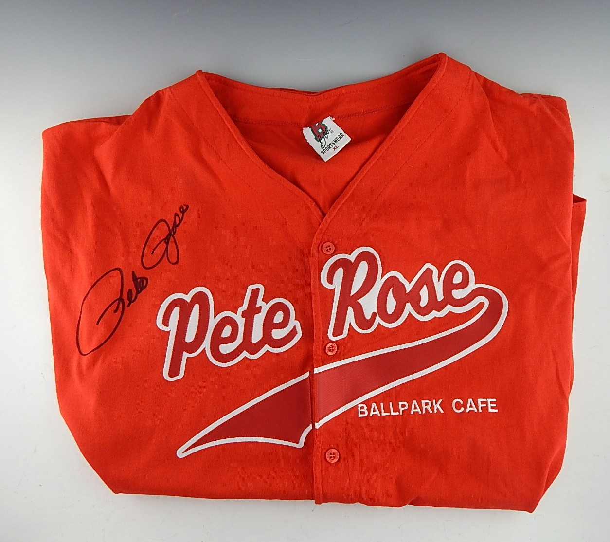 Pete Rose Signed Jersey