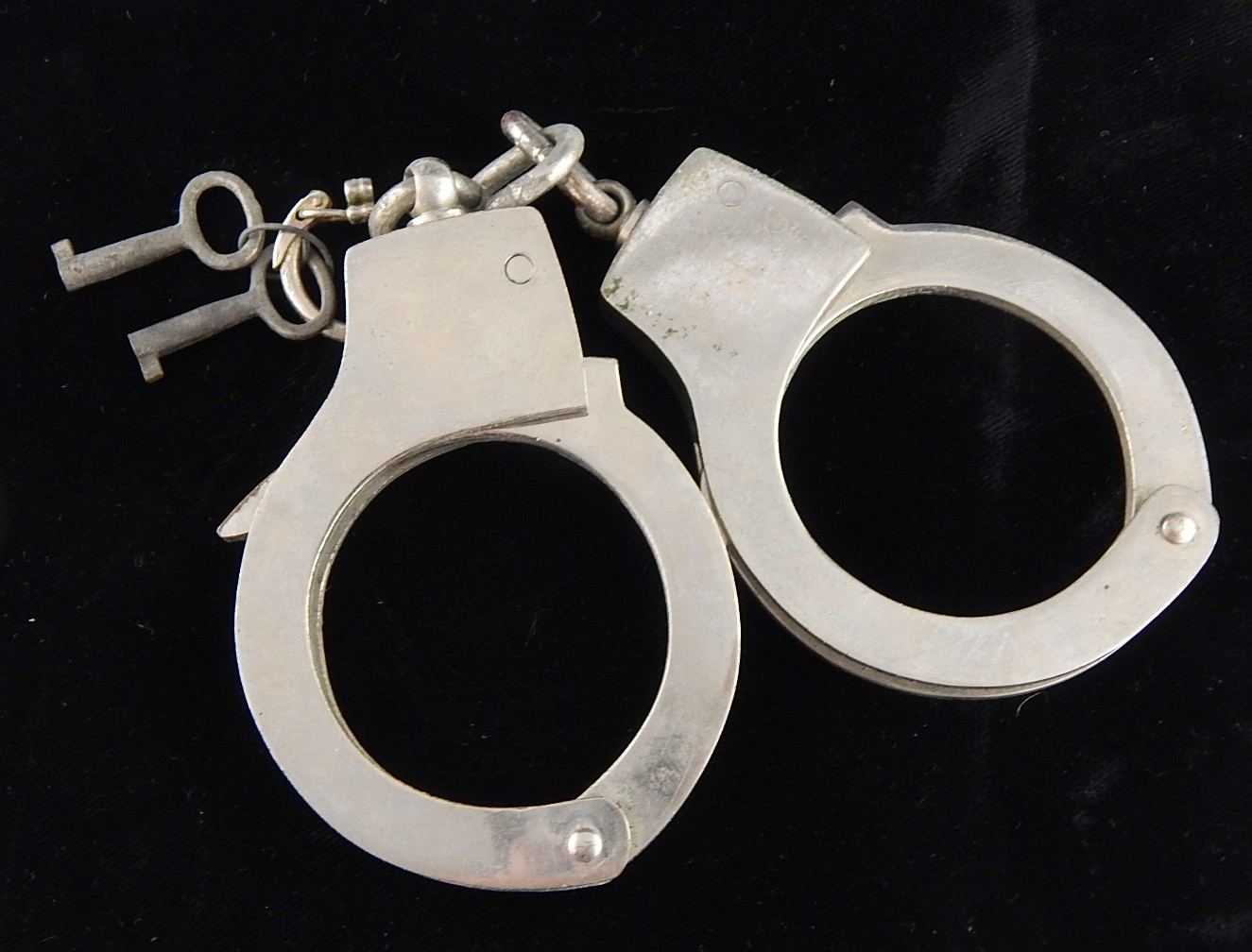 Monte Carlo Chief of Police Handcuffs