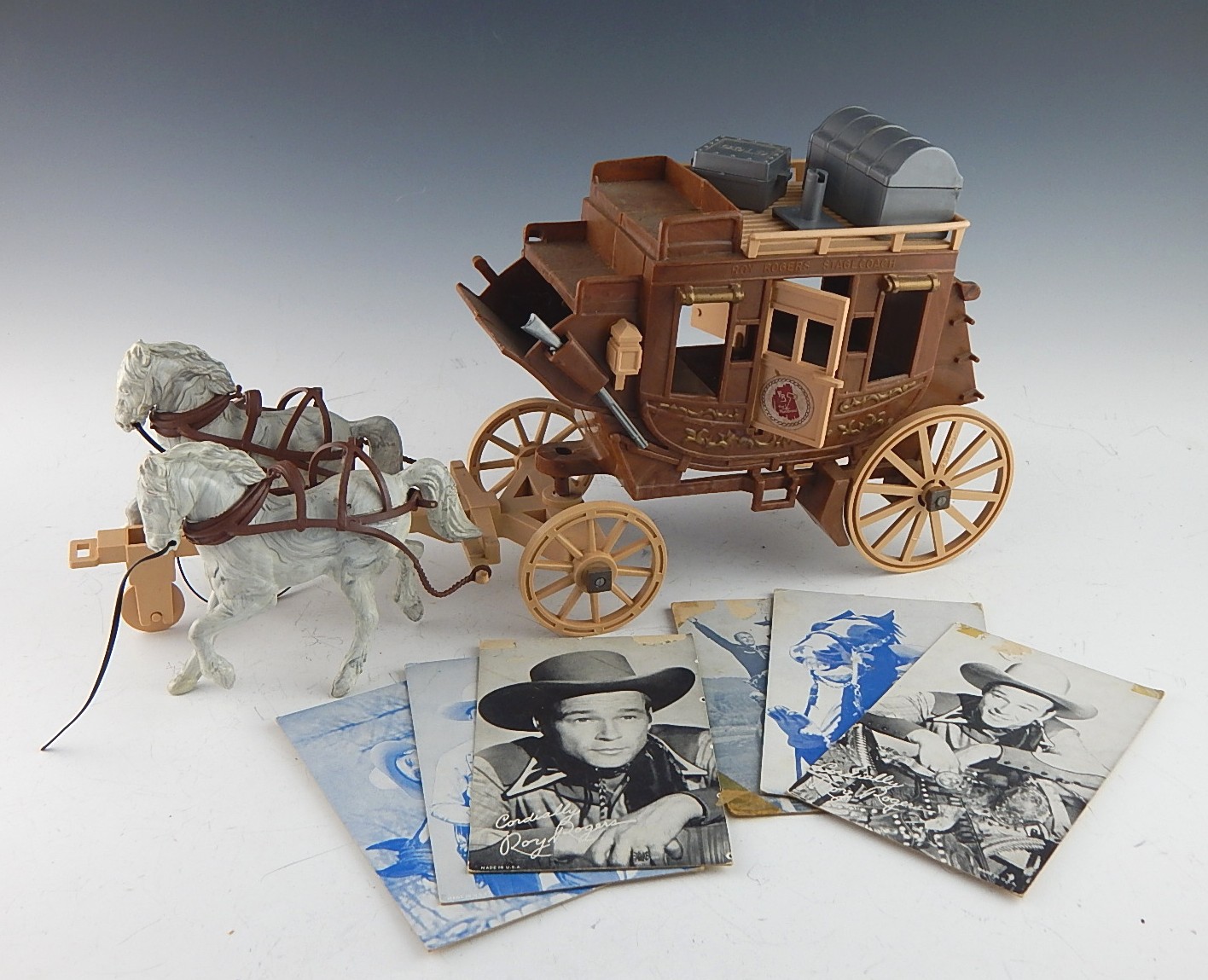 Roy Rogers Toy Stage Coach and Six Picture Cards