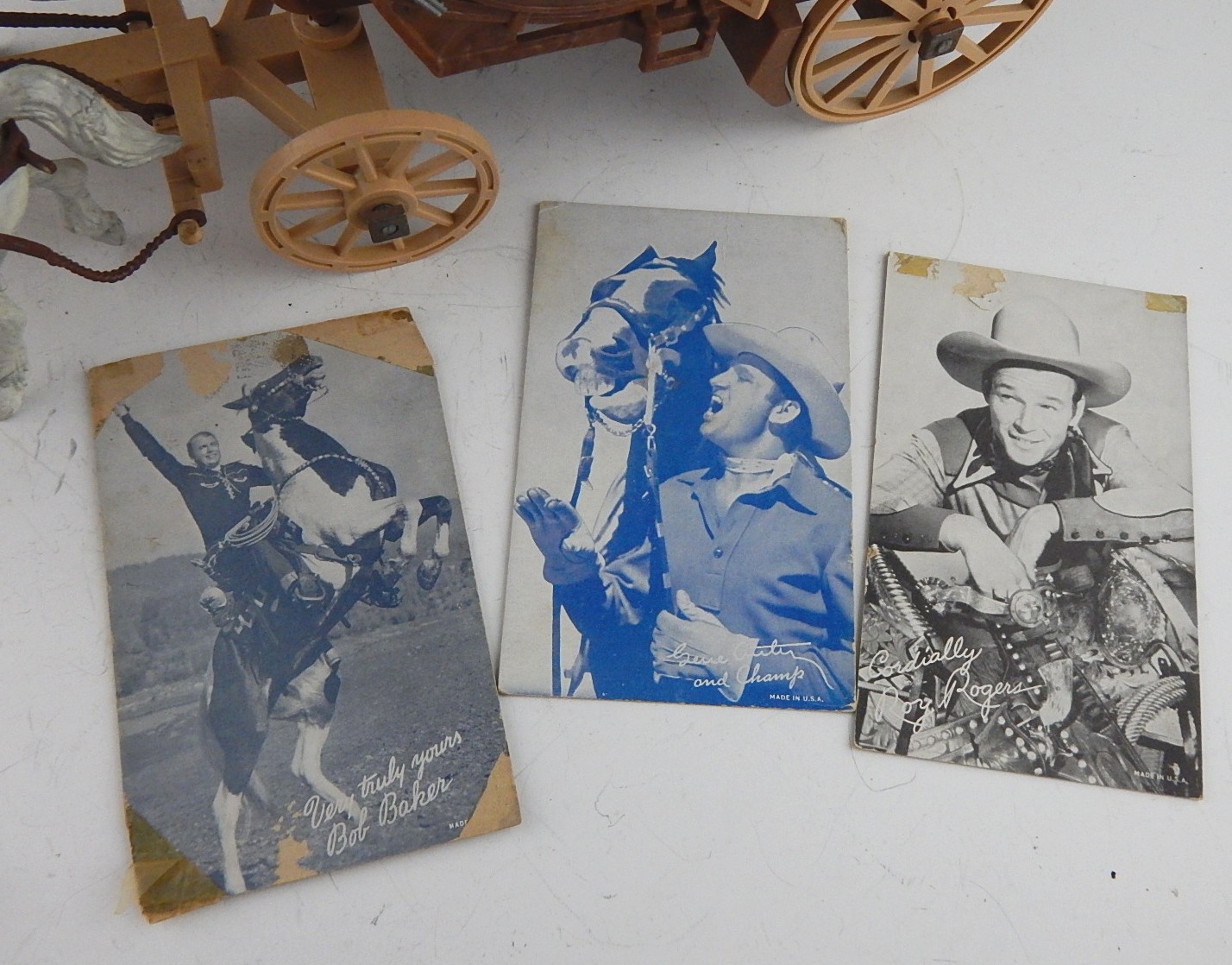 Roy Rogers Toy Stage Coach and Six Picture Cards