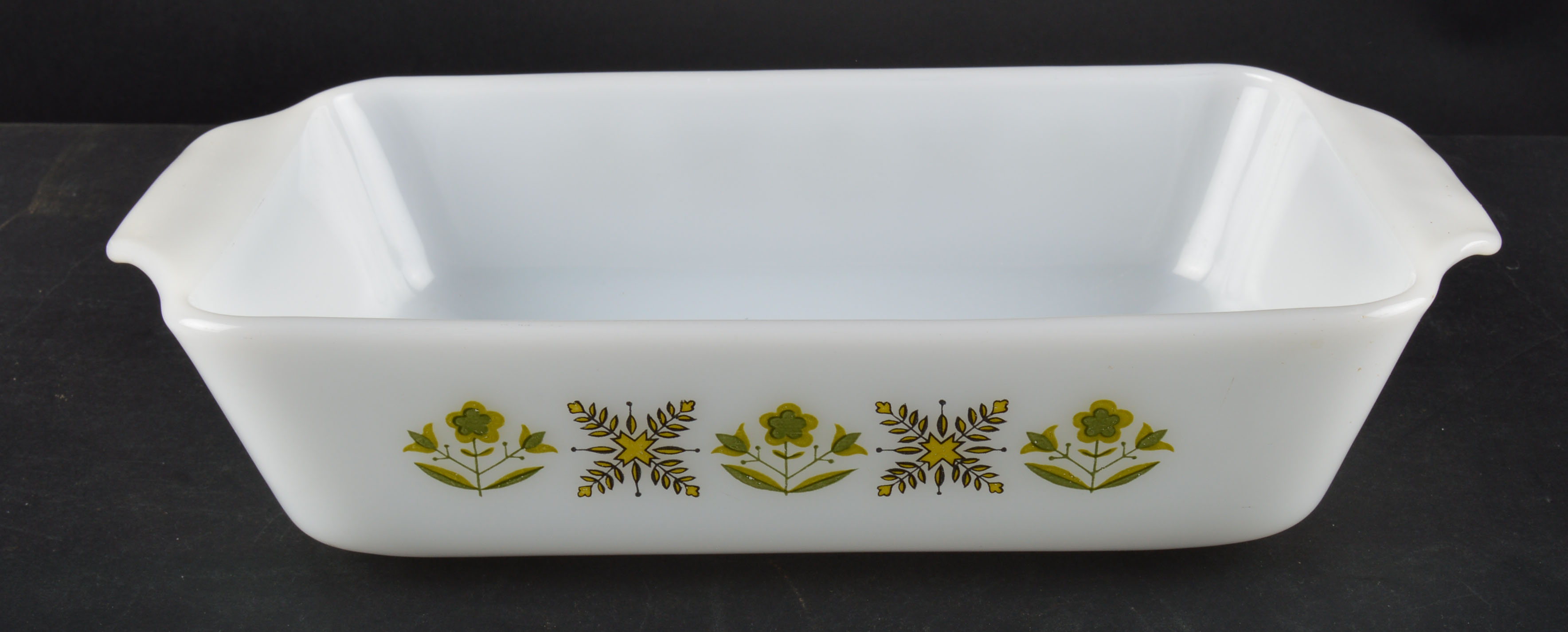 Duo of Vintage Anchor Hocking Baking Dishes