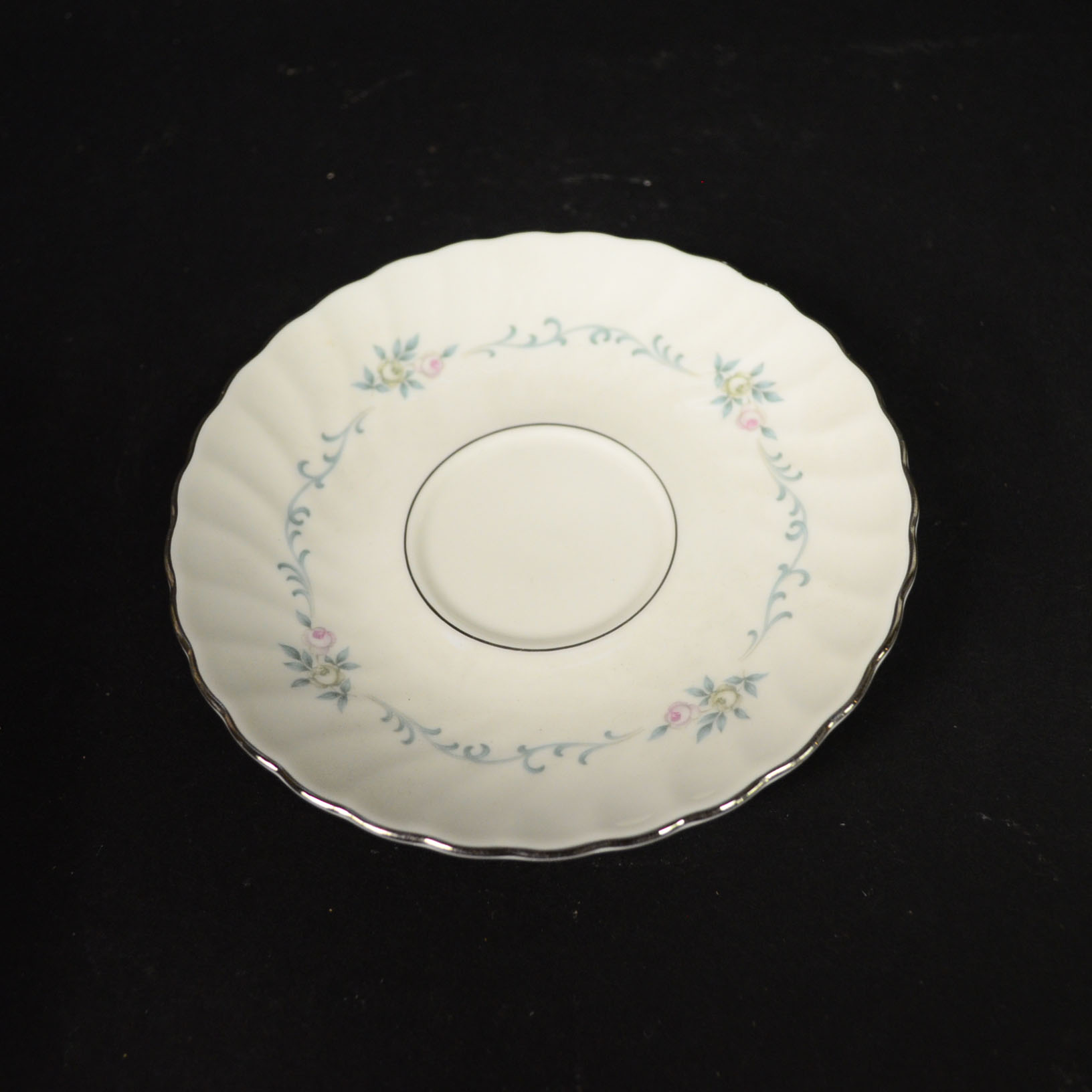 Set of Syracuse "Sweetheart" China Pieces