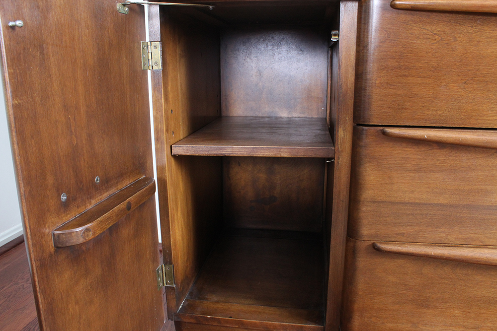 Mid Century Modern Heywood Wakefield China Cabinet