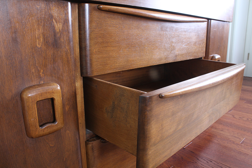 Mid Century Modern Heywood Wakefield China Cabinet