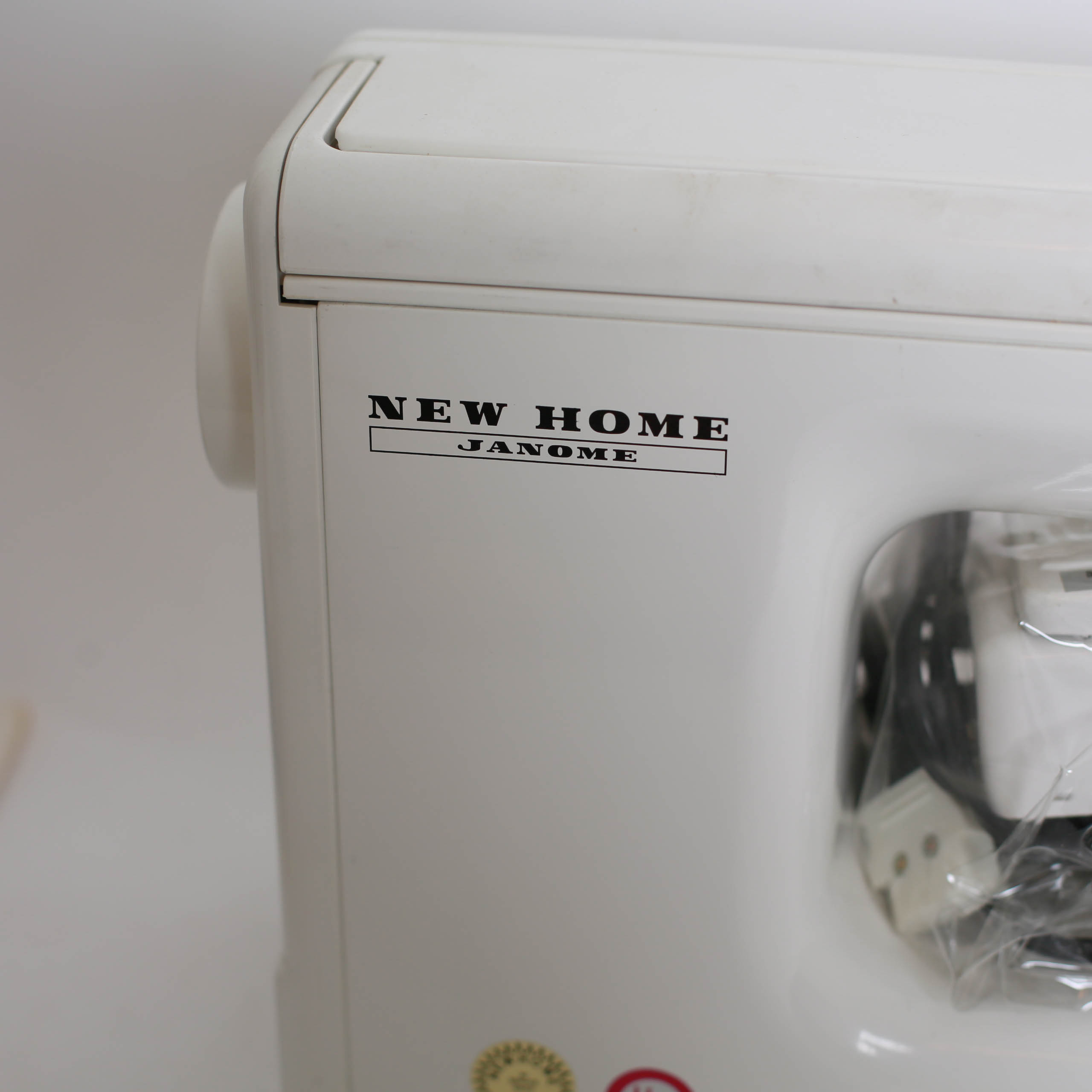 New Home Sewing Machine Model MS 3015