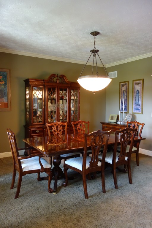 Universal Furniture Chippendale Style Dining Table And Six Chairs