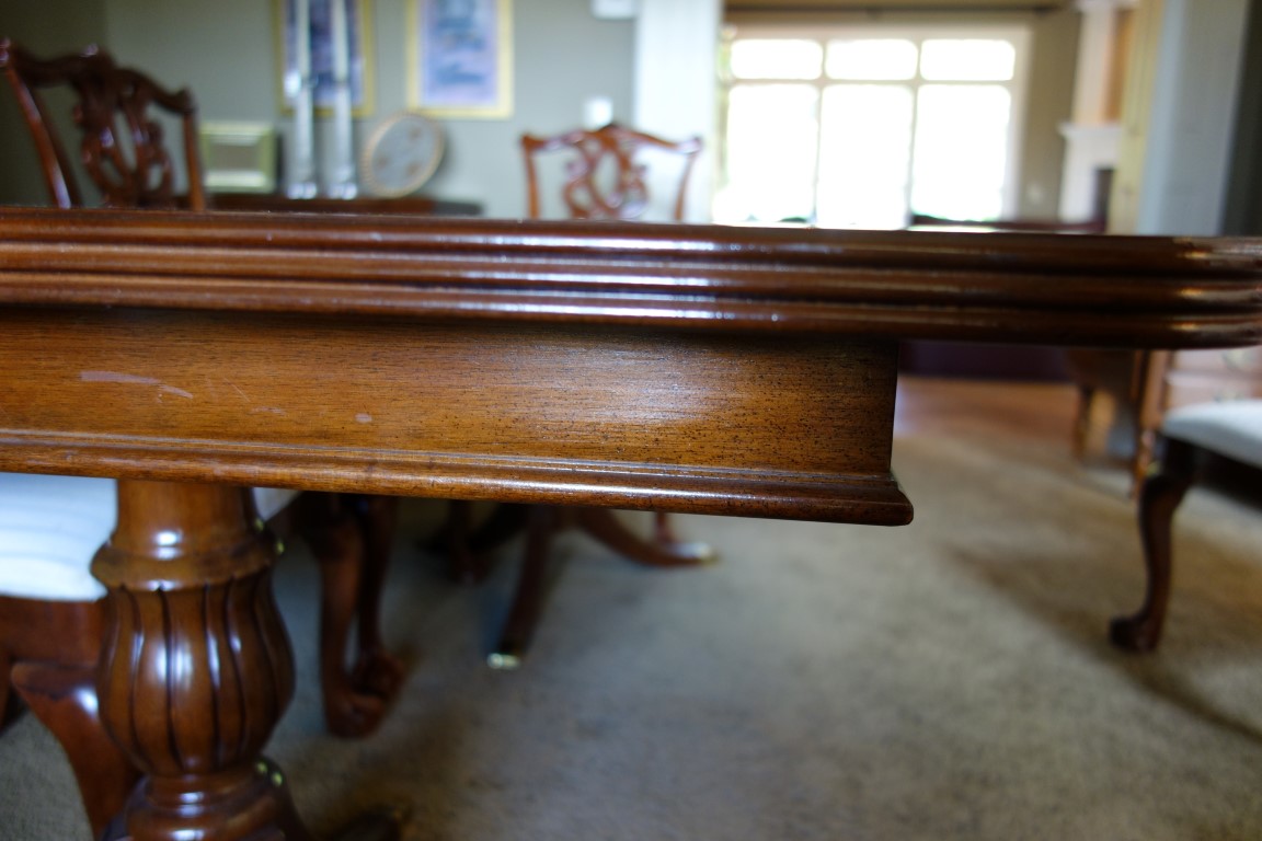 Universal Furniture Chippendale Style Dining Table And Six Chairs