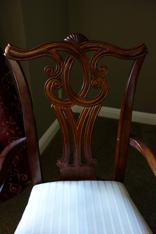 Universal Furniture Chippendale Style Dining Table And Six Chairs