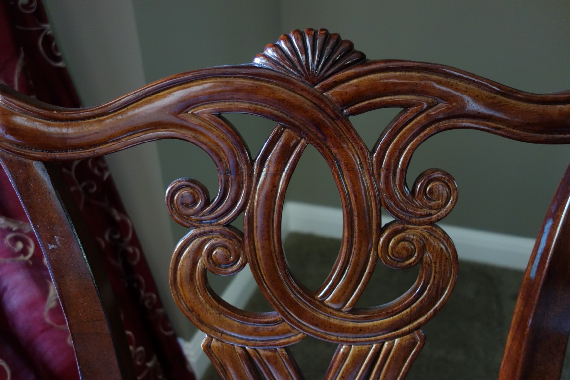 Universal Furniture Chippendale Style Dining Table And Six Chairs