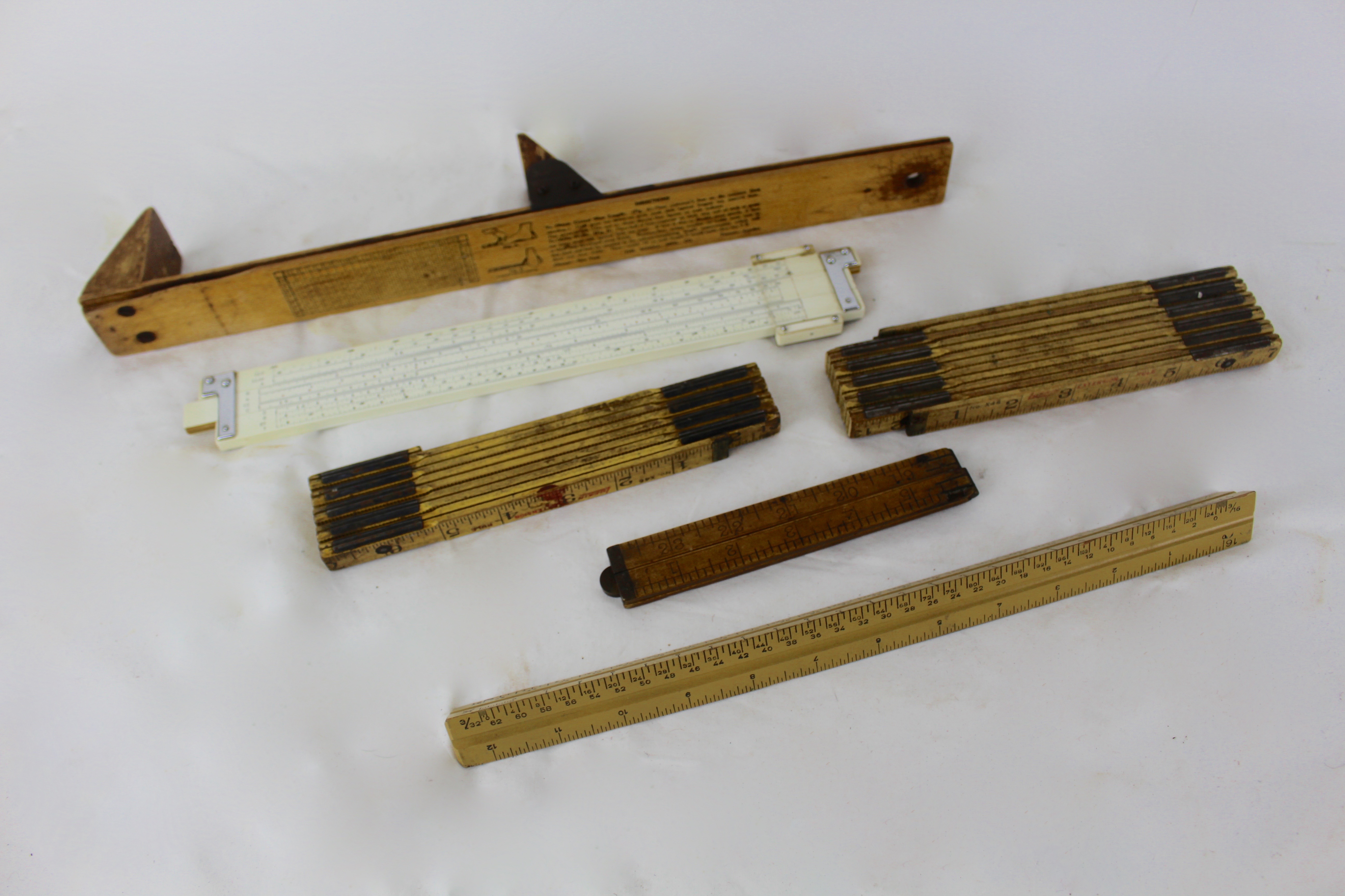 Six Vintage rulers