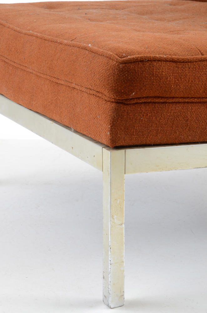 Mid Century Modern Lounge Chair