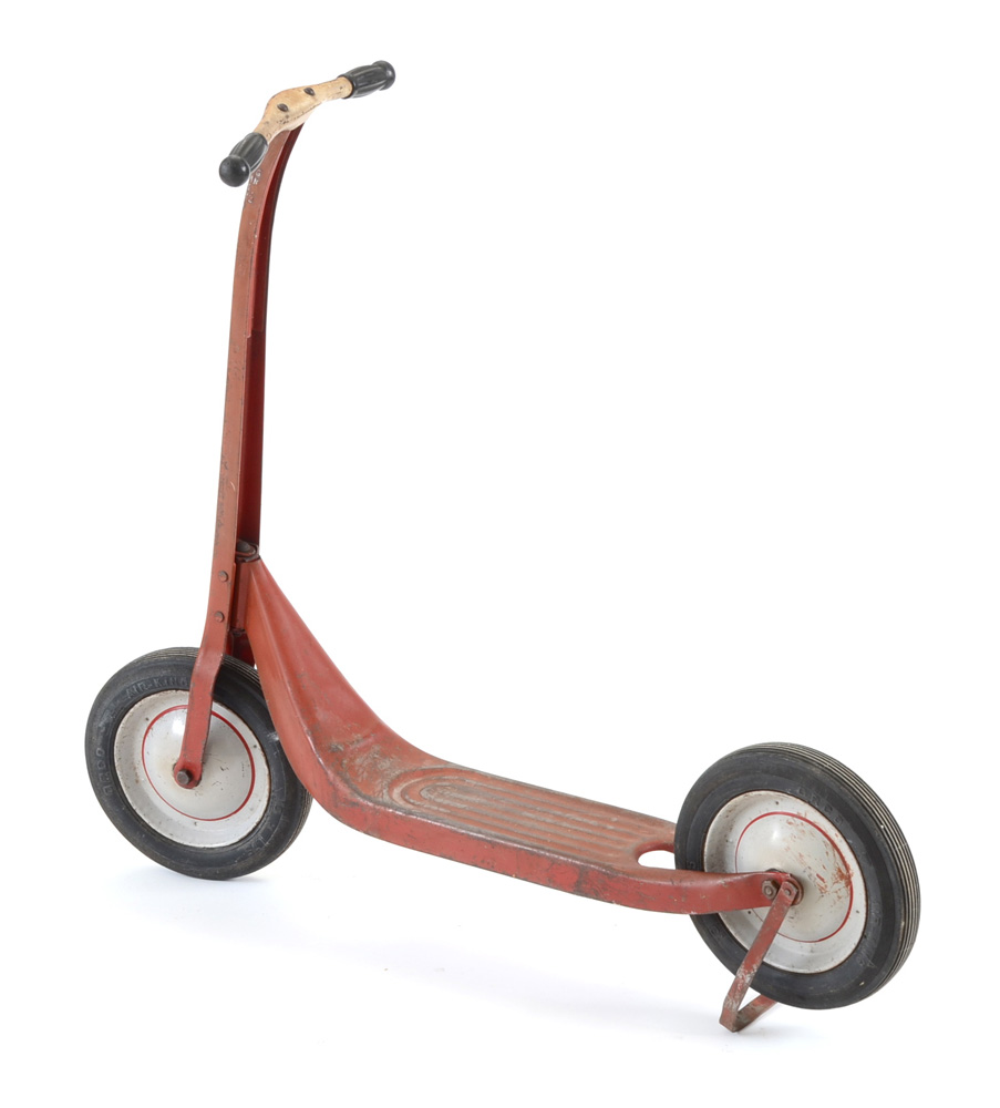 Vintage Radio Line Scooter