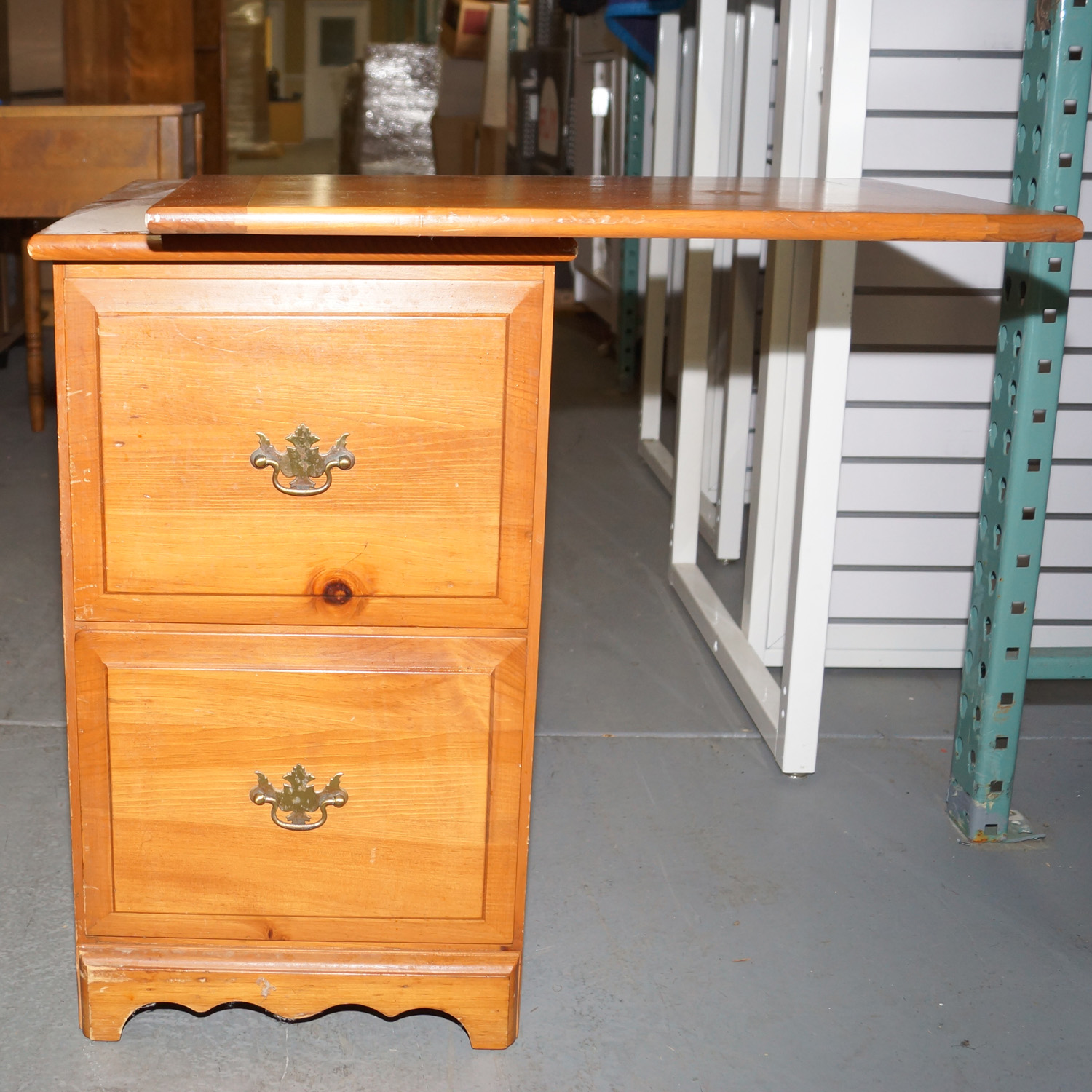 Adjustable Side Table