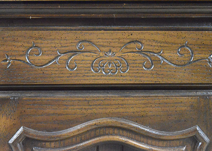 Vintage Soundesign Stereo Console with Microphone, Records and 8-Tracks