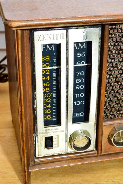 Vintage Zenith Radio