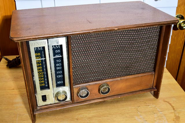 Vintage Zenith Radio
