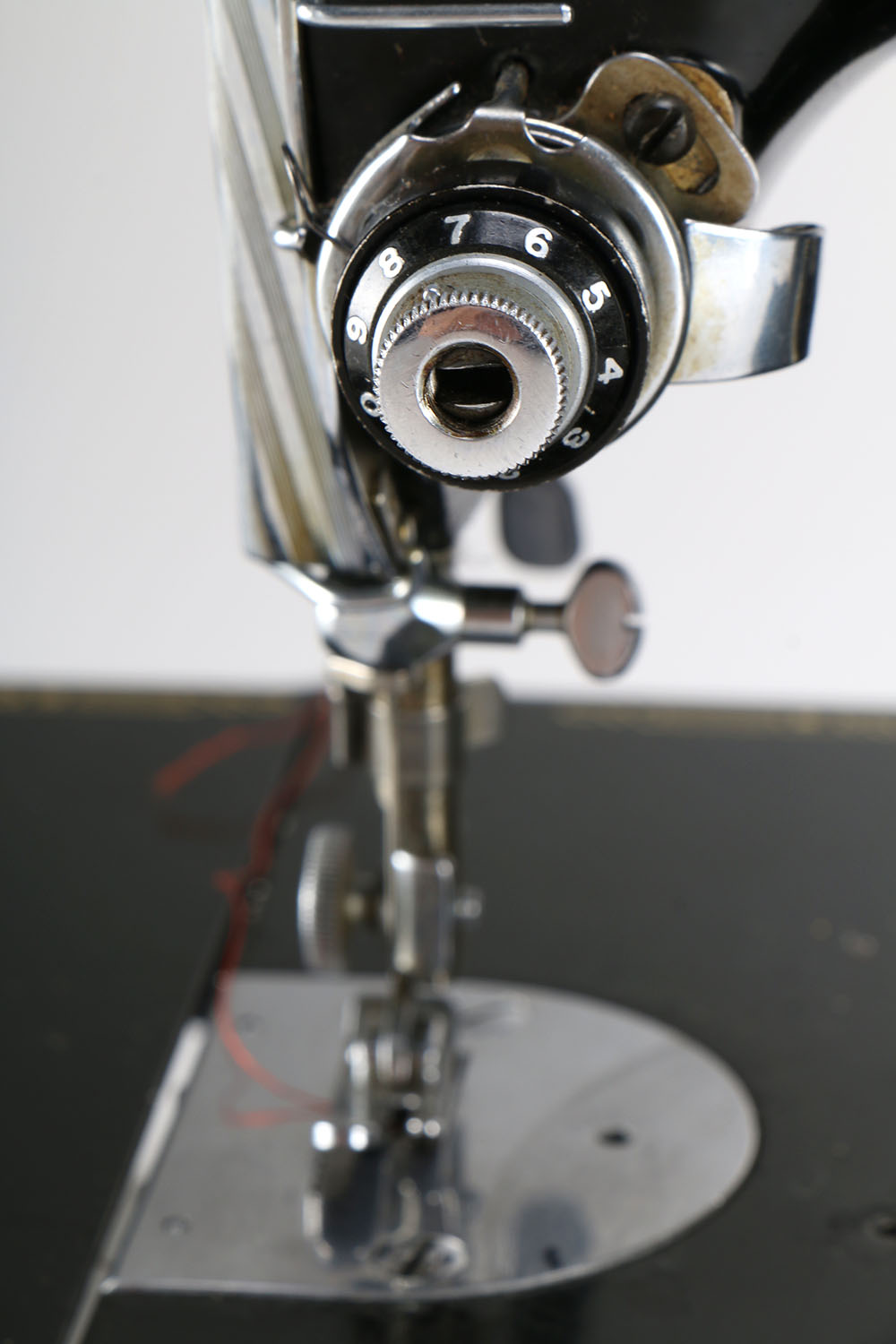 1948 Portable Electric Singer Sewing Machine