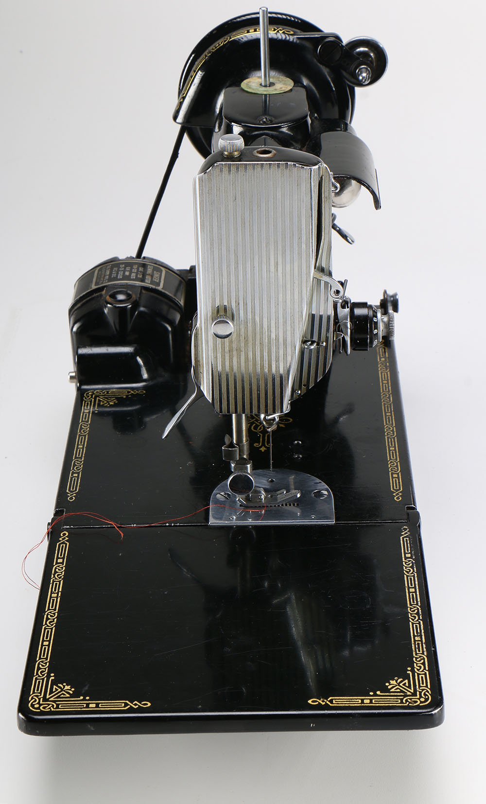 1948 Portable Electric Singer Sewing Machine