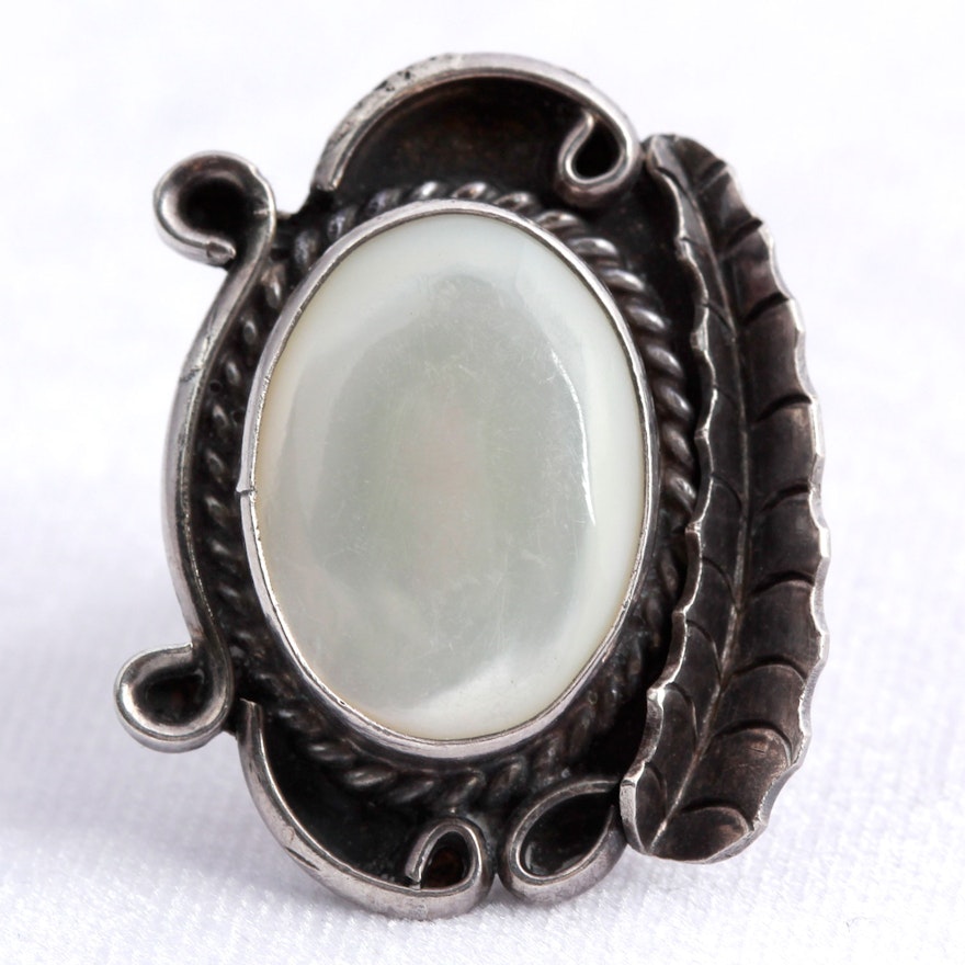 Sterling Silver Mother of Pearl Ring