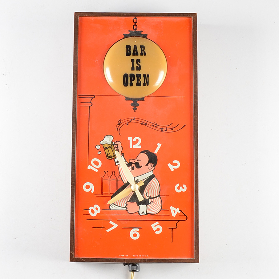 Retro Spartus Bar Illuminated Clock