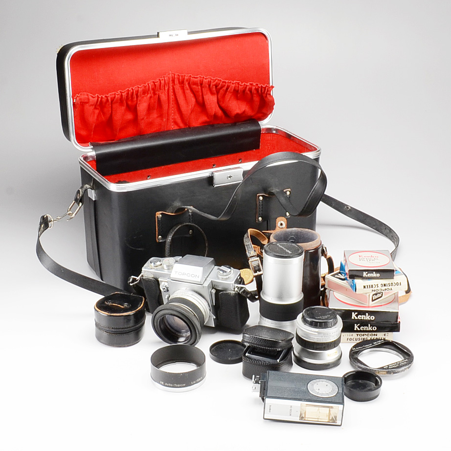 Vintage Topcon RE Super Camera Including Accessories