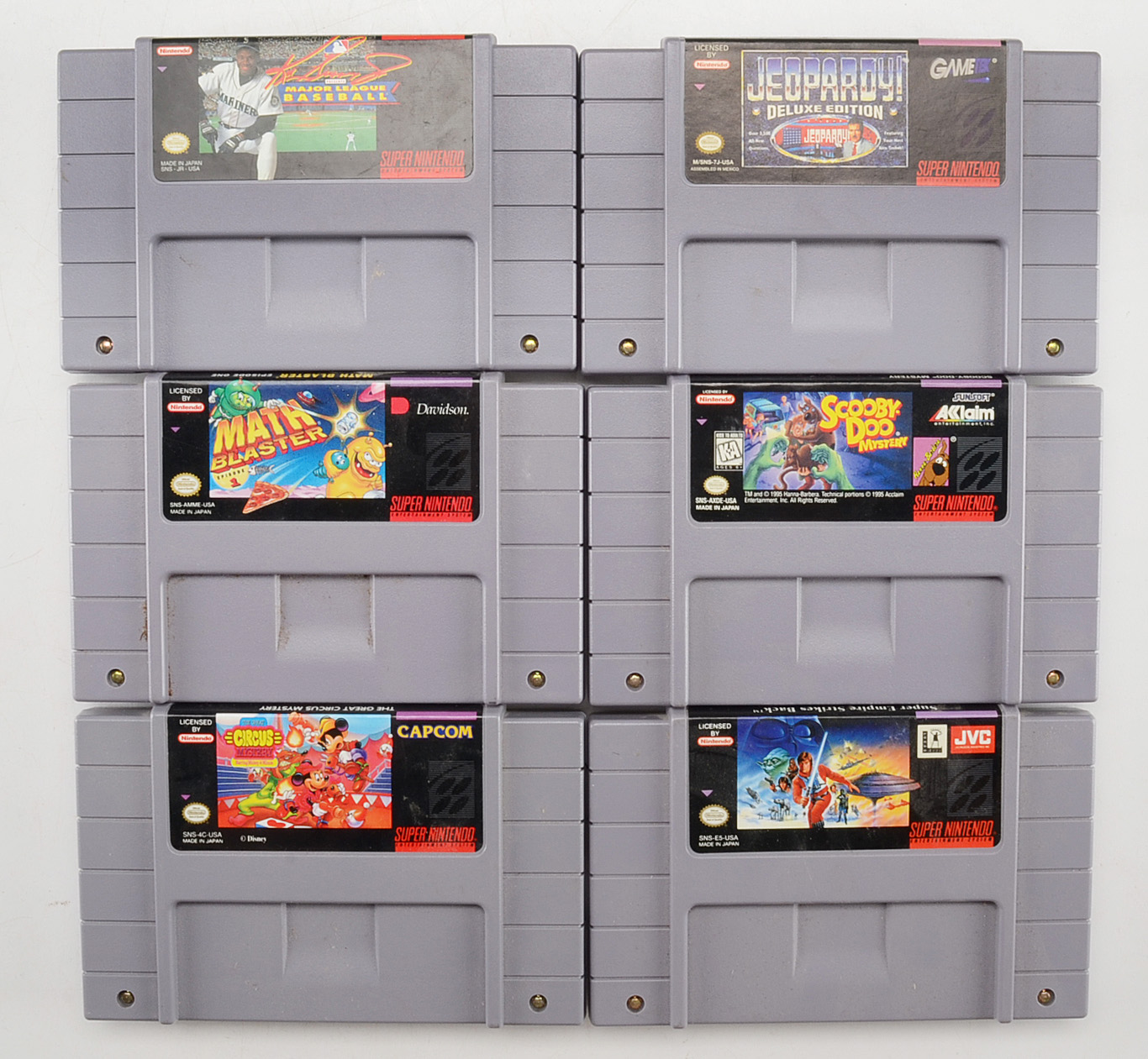 Nintendo Super NES Console, Controllers and Games