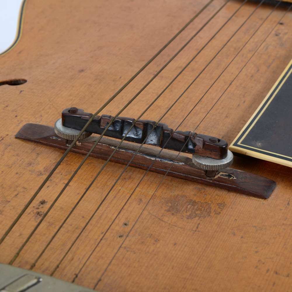Pre-War 1935 L-12 Gibson Acoustic Archtop Guitar