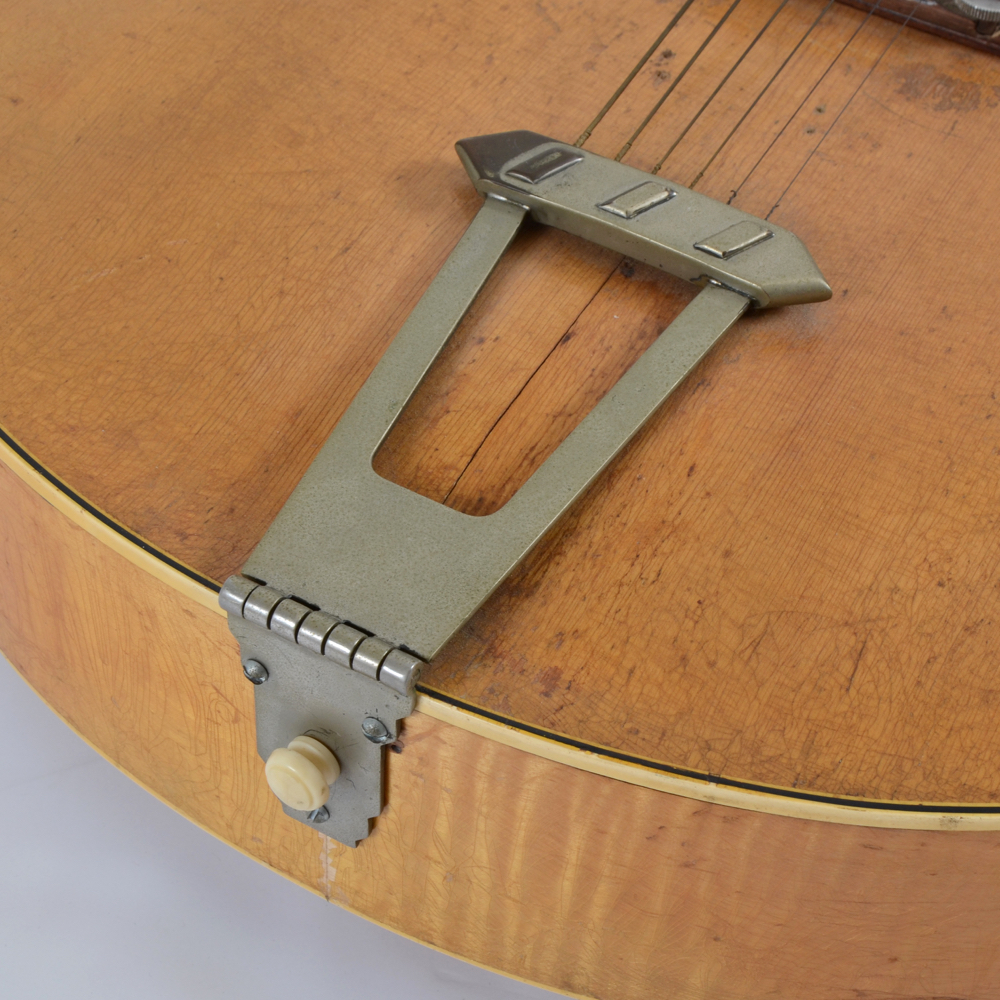 Pre-War 1935 L-12 Gibson Acoustic Archtop Guitar