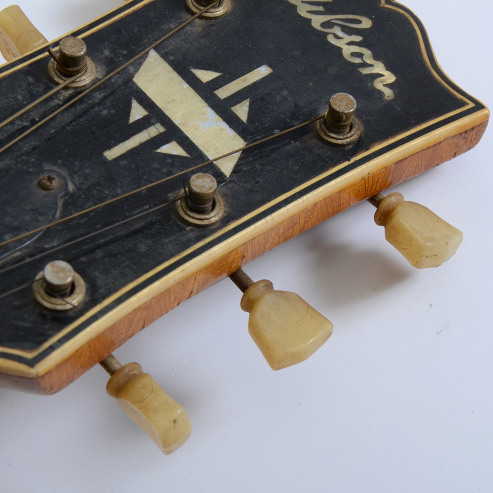 Pre-War 1935 L-12 Gibson Acoustic Archtop Guitar