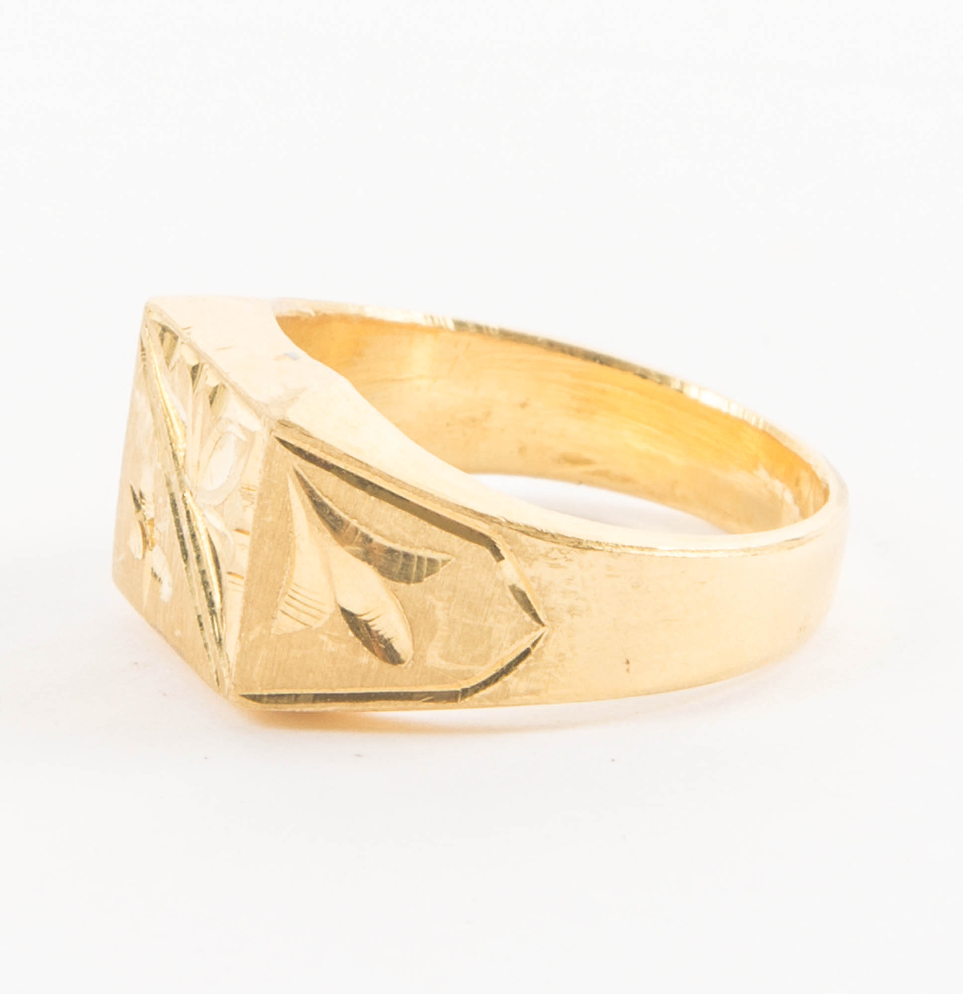 18 KT Gold Signet Ring