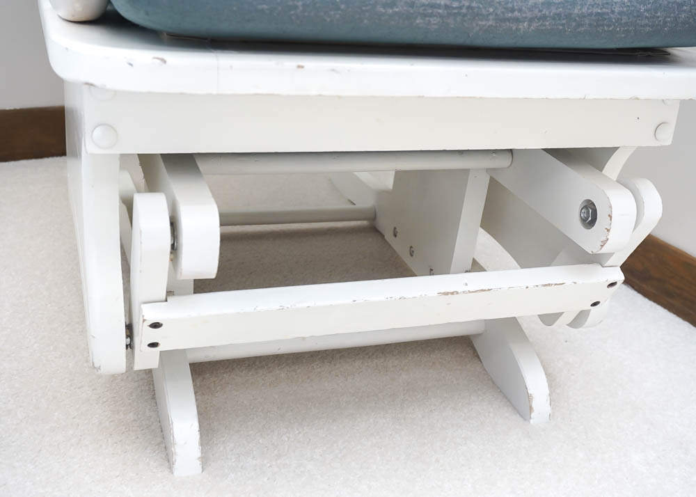 Wooden Gliding Chair