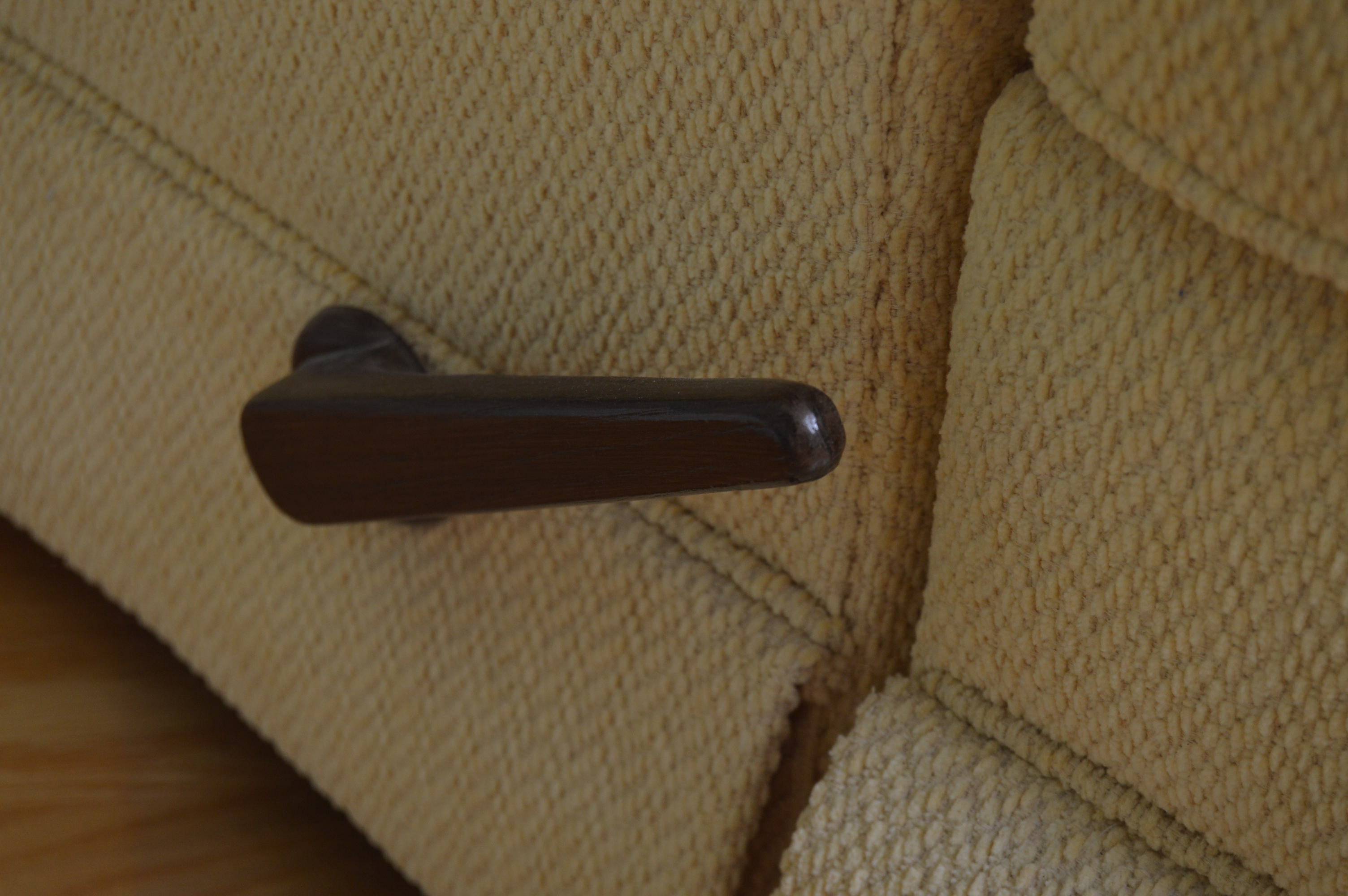 Norwalk Upholstered Recliner