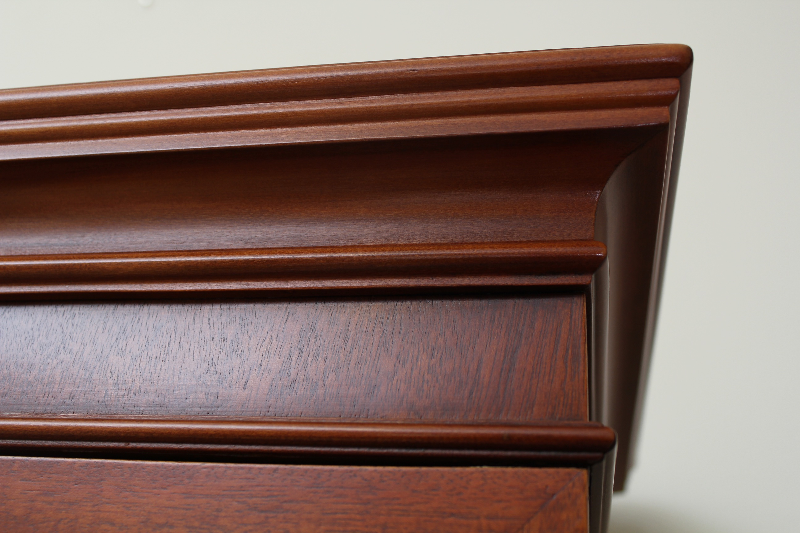 Hepplewhite Style Mahogany China Cabinet