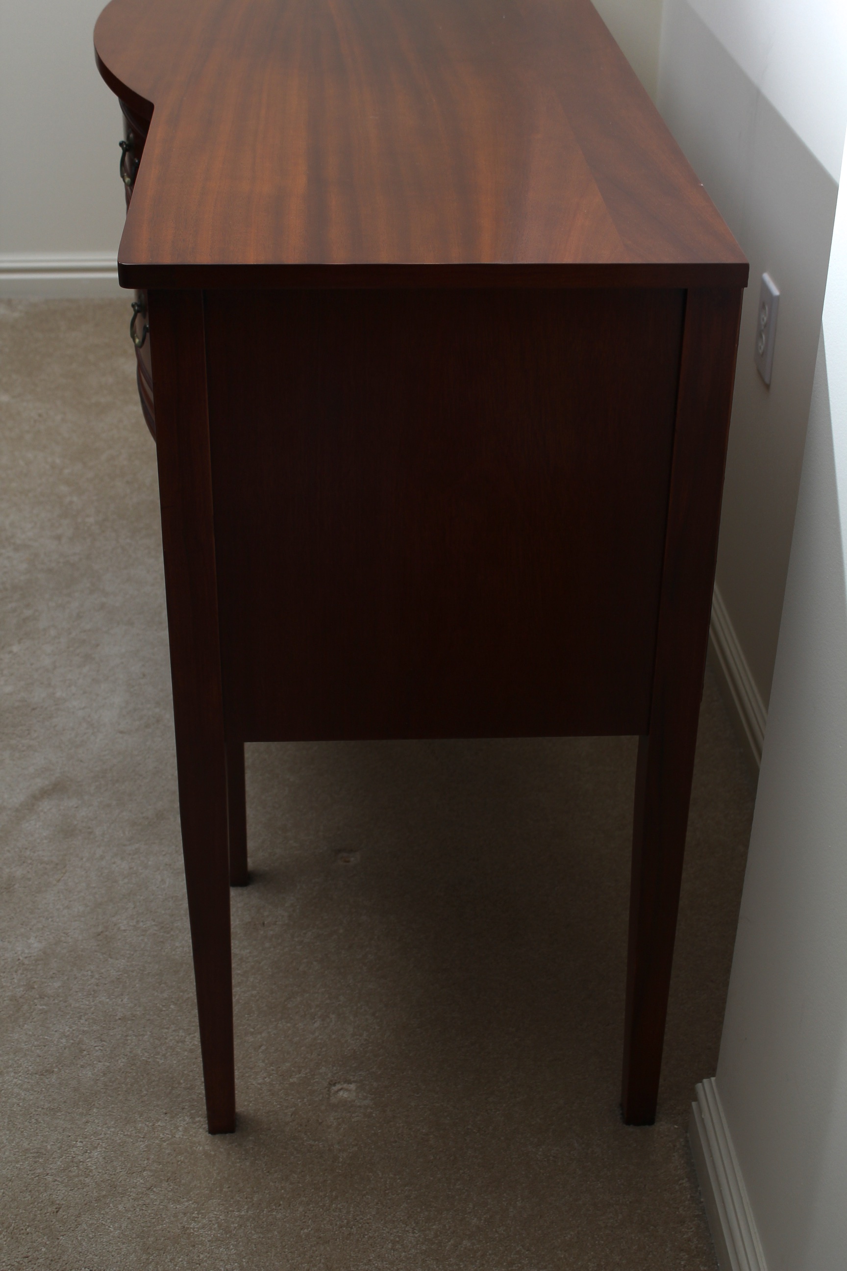 Mahogany Hue Buffet
