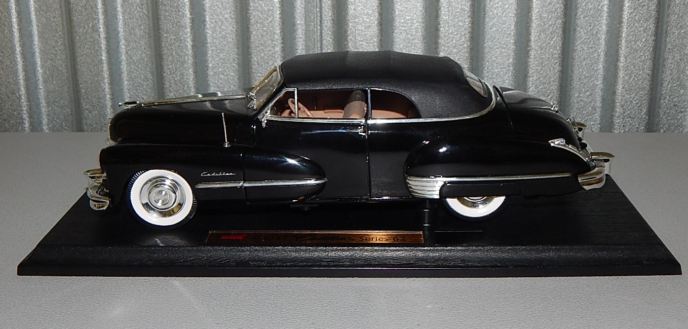 ANSO 1:18 Scale 1947 Cadillac Series 6Z