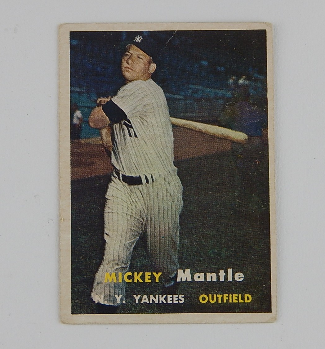 1957 Mickey Mantle TOPPS Card