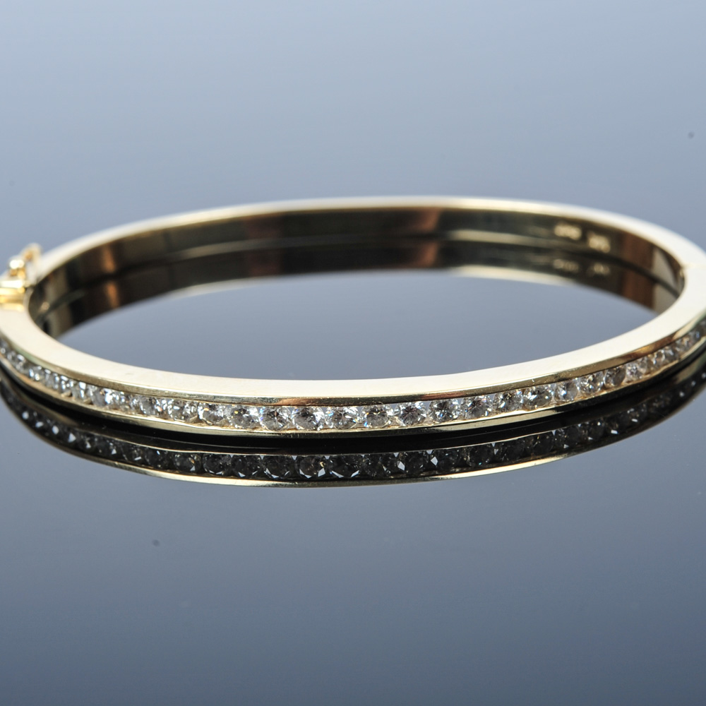 14K Gold and 1.50 CTW Diamond Bangle Bracelet