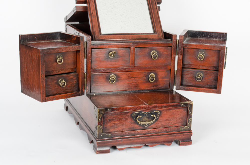 Vintage Wooden Jewelry Chest