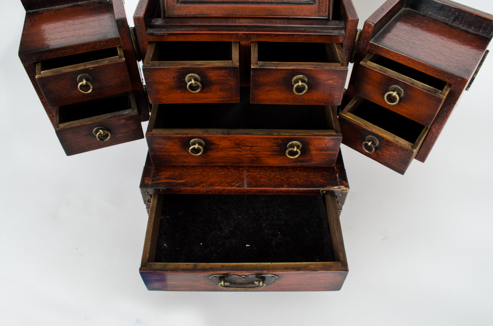 Vintage Wooden Jewelry Chest