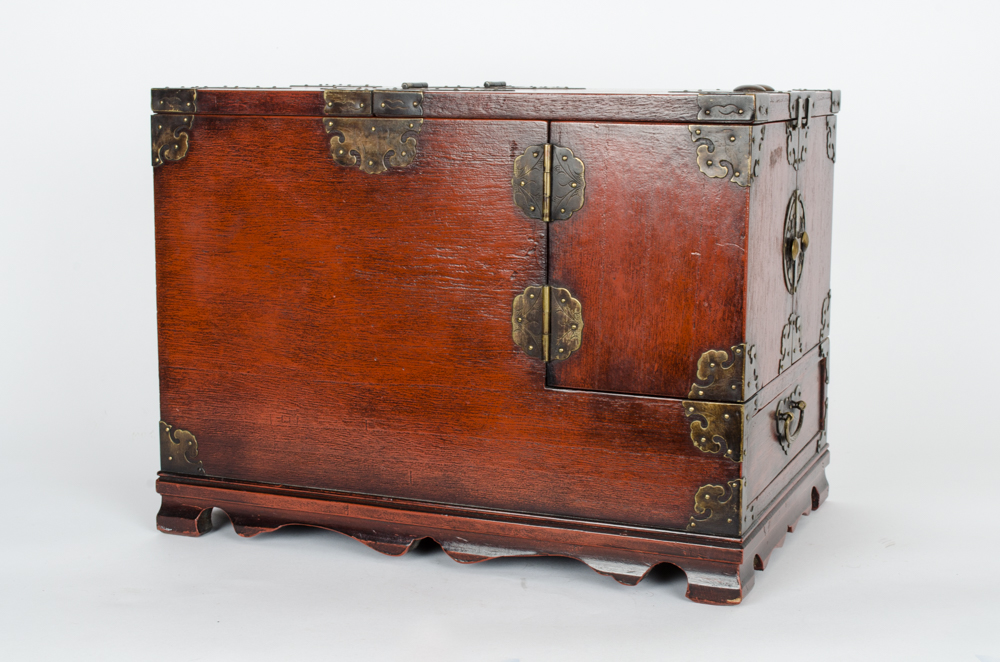 Vintage Wooden Jewelry Chest