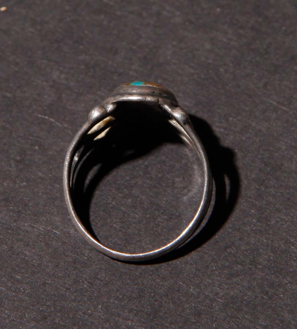 Silver Tone Jewelry With Turquoise Stones