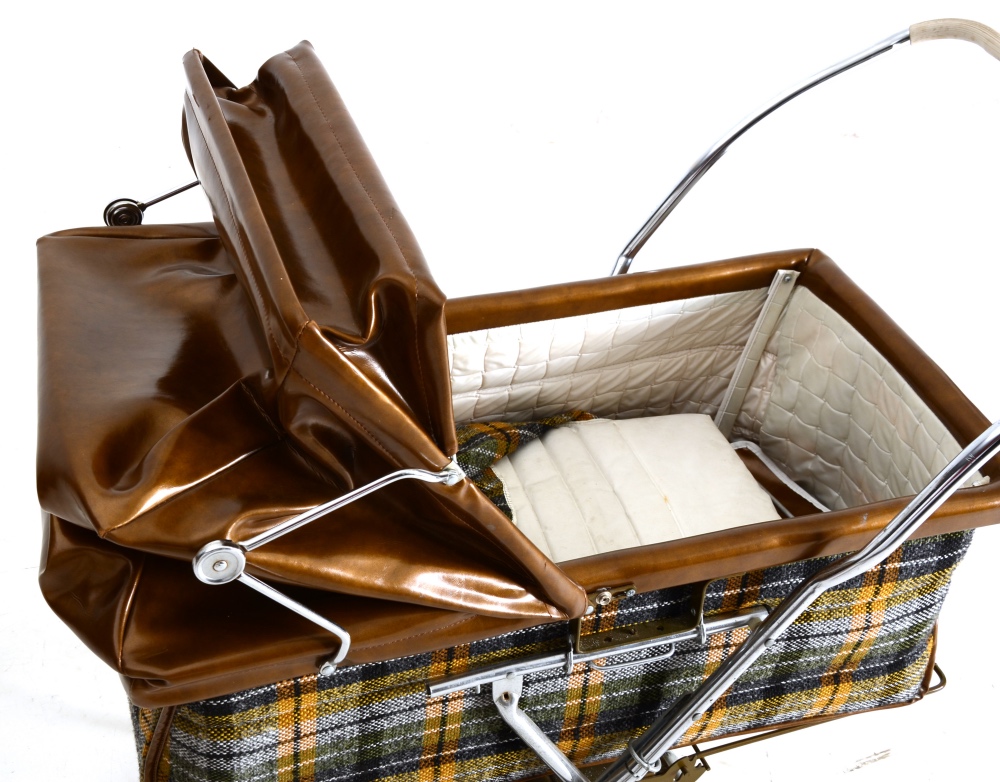 Vintage Hedstrom Tweed Plaid Baby Stroller