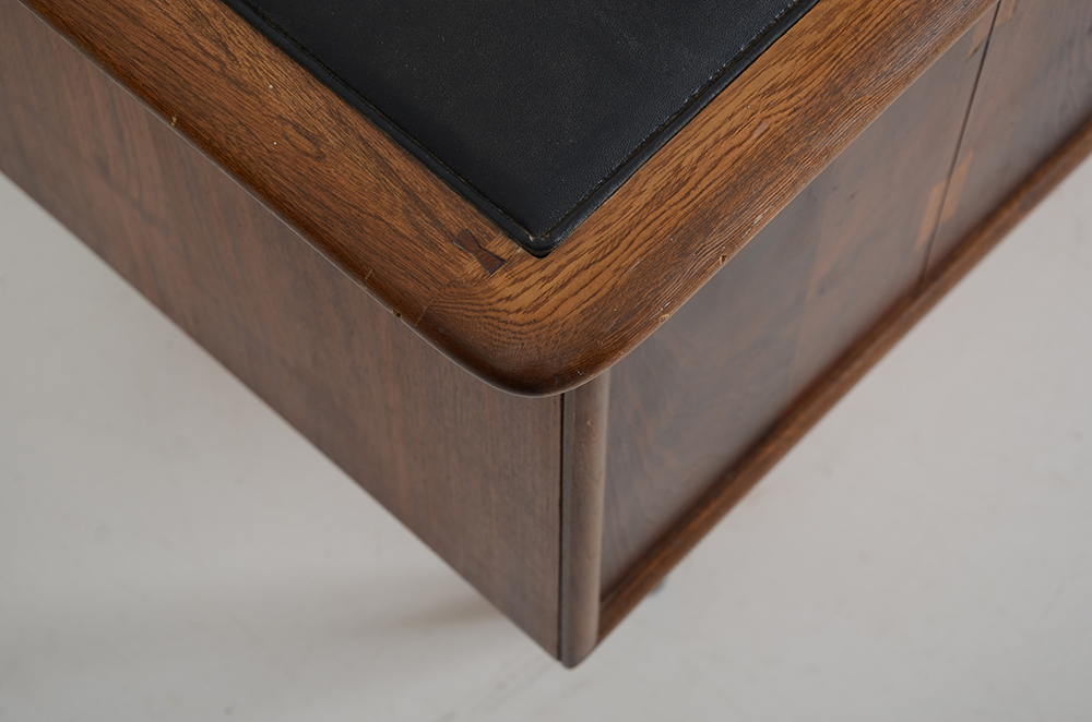 Lane "Acclaim" Cedar Chest