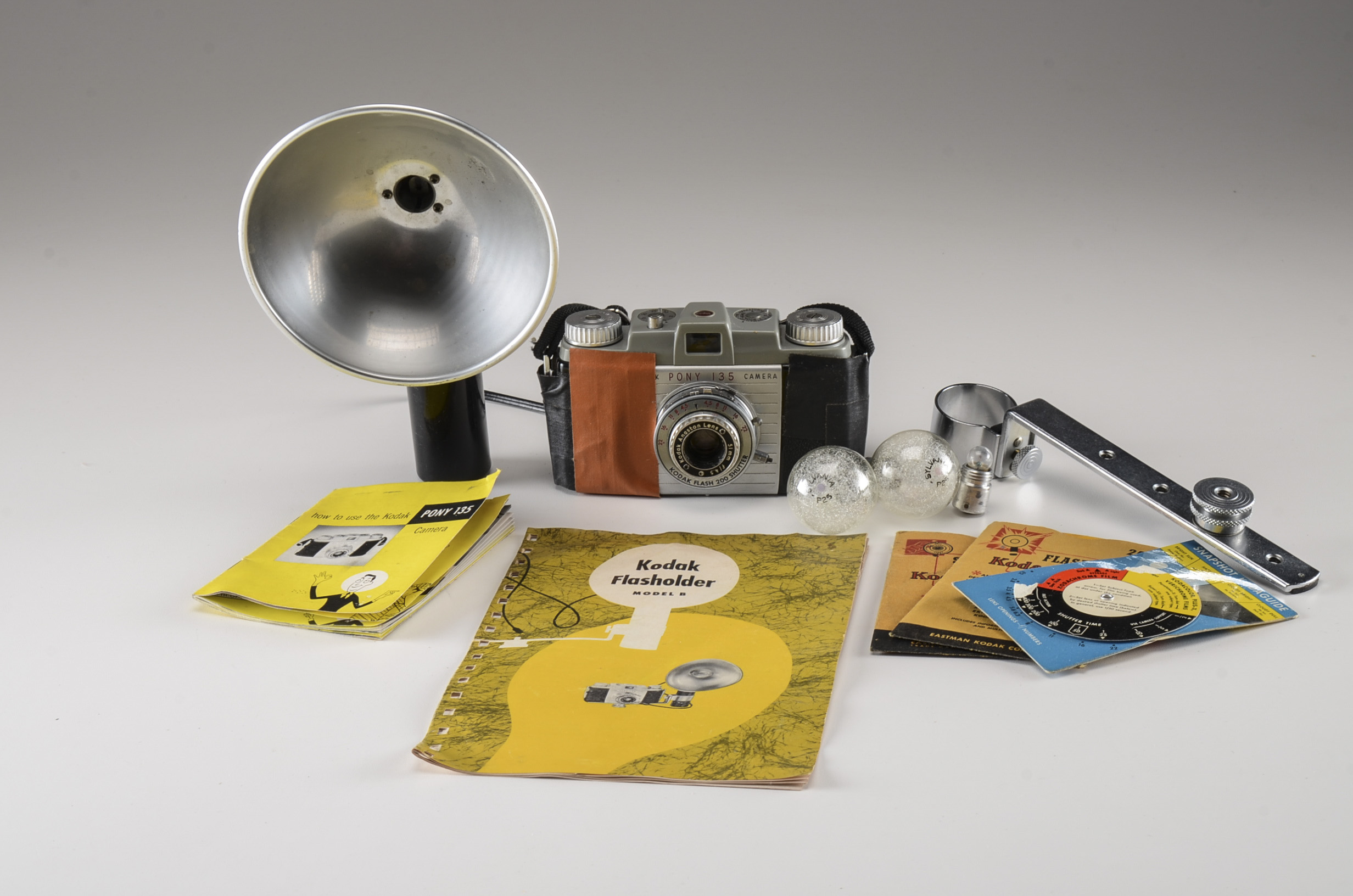 Vintage Kodak Slide Projector, Flasholder and Brownie Starflex Camera