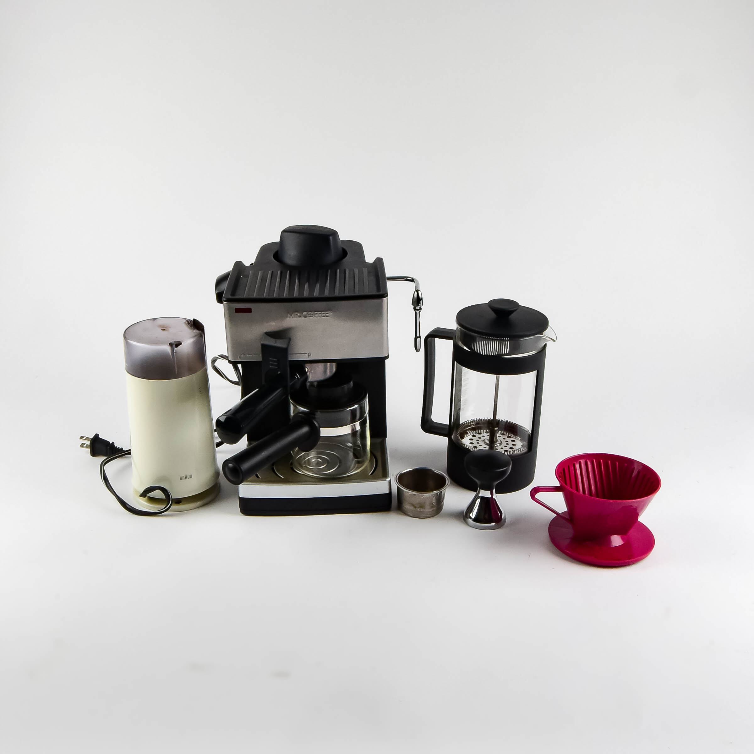 Mr. Coffee Beverage Machine and Supplies