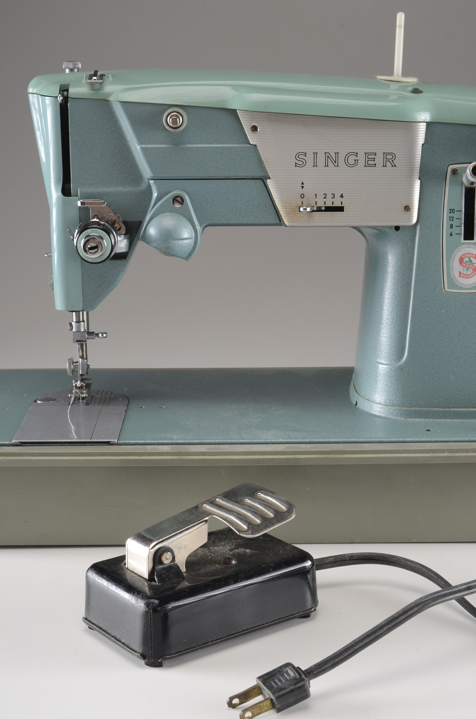 Vintage Singer Sewing Machine Model 327K